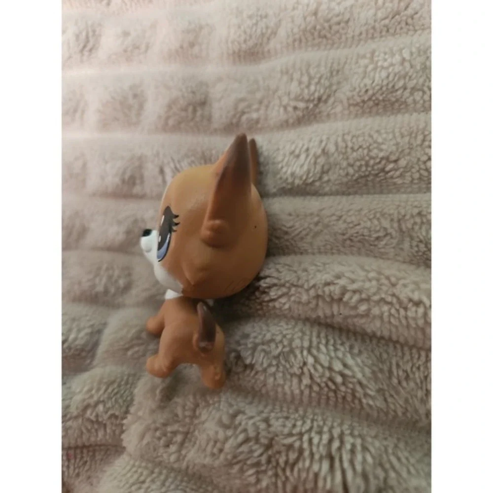 Hasbro LPS Blossom Corgi Dog #1-119‎